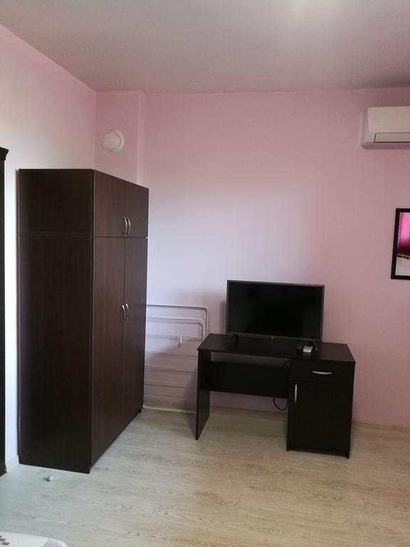 Guest House Karaulanov Elhovo  Екстериор снимка